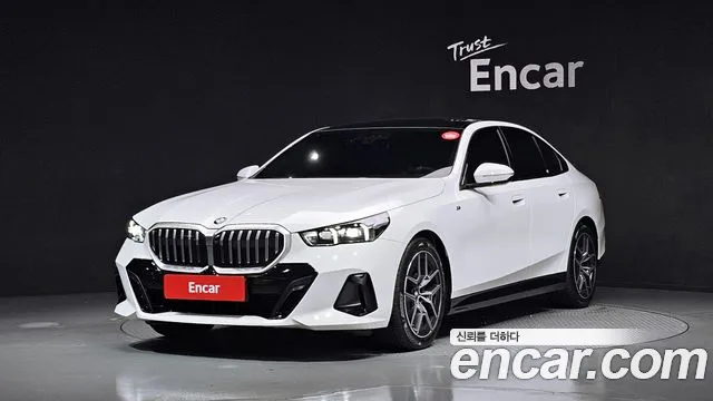 BMW 5 (G60) 520i M