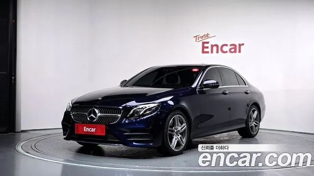 Mercedes-Benz E- W213 E300 AMG Line
