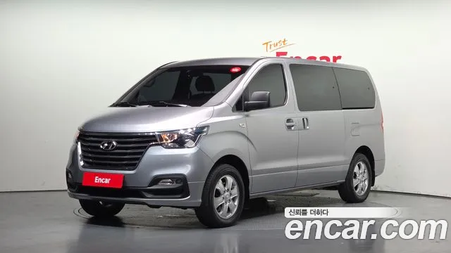 Hyundai The New Grand Starex 4WD 11