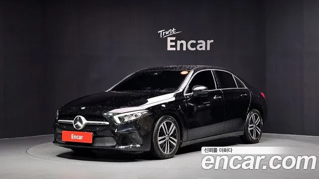 Mercedes-Benz A- W177 A220