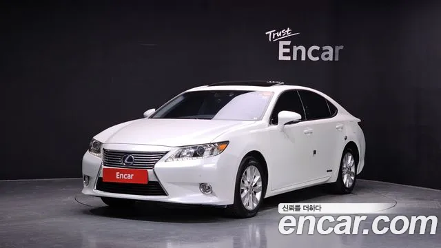 Lexus ES300h XV60
