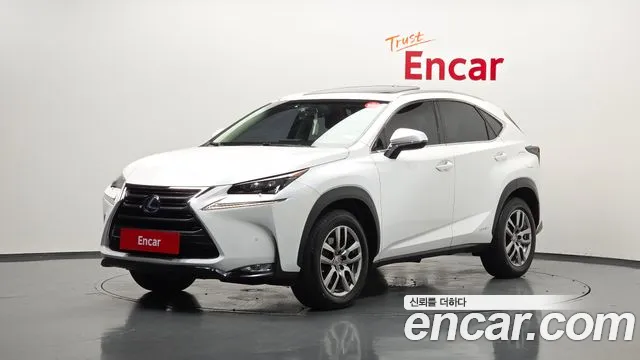 Lexus NX300h