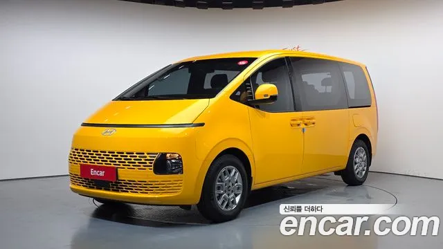 Hyundai Staria HEV 1.6 9