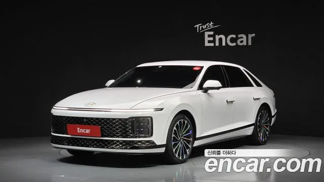 Hyundai Grandeur Hybrid (GN7)