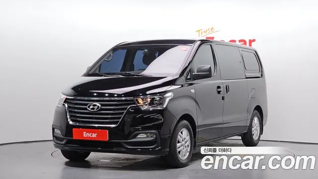 Hyundai The New Grand Starex 5