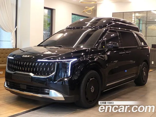 Kia The New Carnival 4 HEV 9