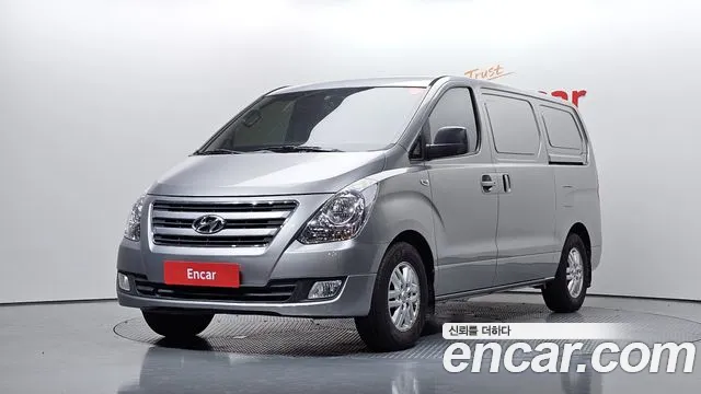 Hyundai Grand Starex 3