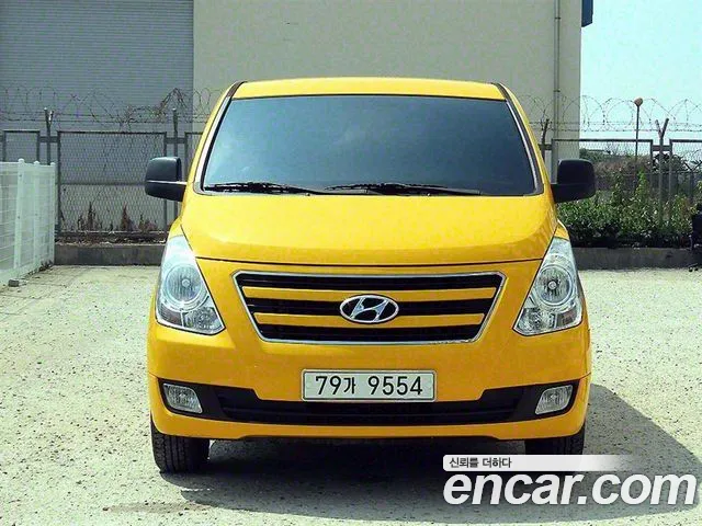 Hyundai Grand Starex 12