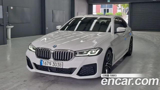 BMW 5 (G30) 520i M