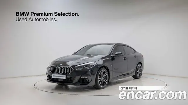 BMW 2 (F44) 220i M