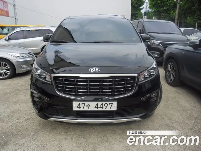 Kia The New Carnival 9 Noblesse