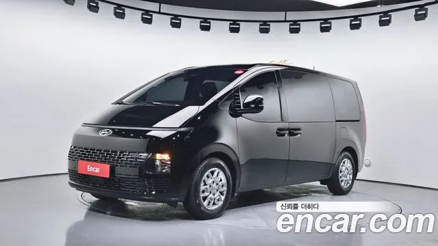 Hyundai Staria 9