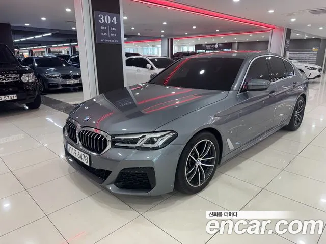 BMW 5 (G30) 520i M