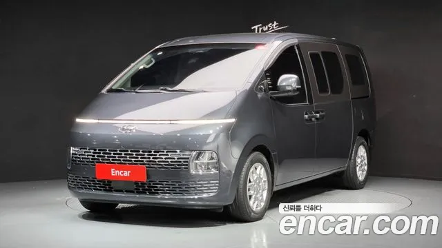 Hyundai Staria 5