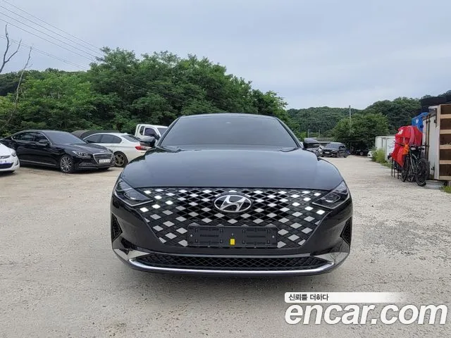 Hyundai The New Grandeur IG 3.0 LPi Exclusive
