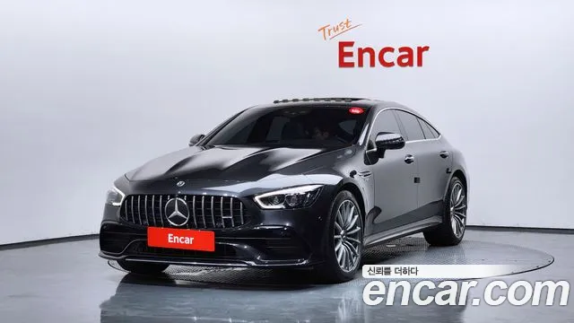 Mercedes-Benz AMG GT 4 43 4MATIC+