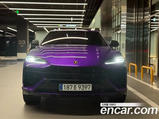 Lamborghini 4.0 V8 SE