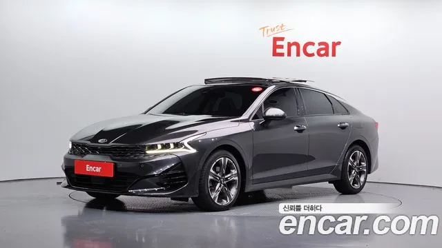 Kia K5 III 2.0 Signature