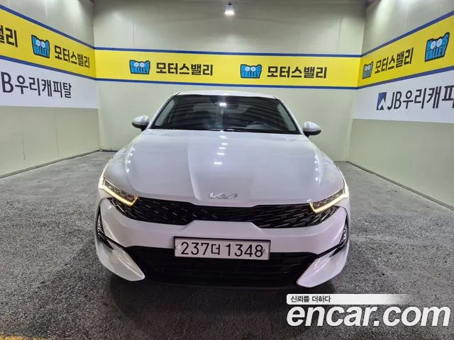 Kia K5 III 2.0