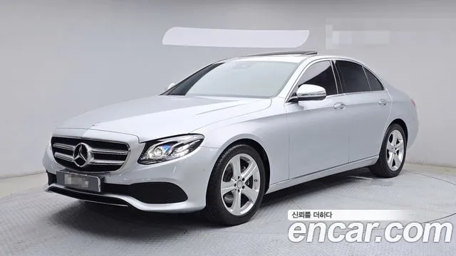 Mercedes-Benz E- W213 E220d