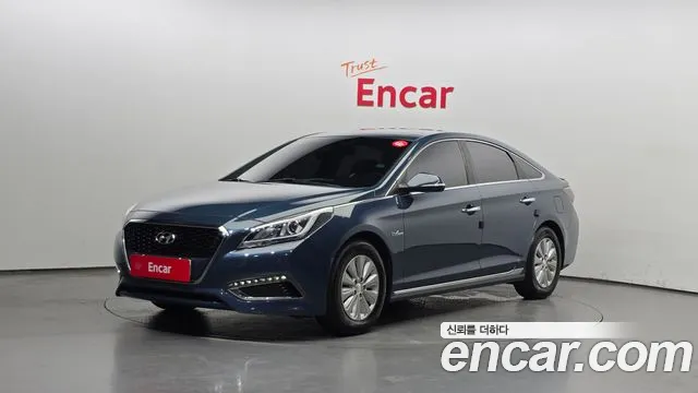 Hyundai LF Sonata Hybrid 2.0 HEV