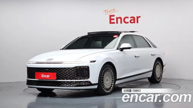 Hyundai Grandeur Hybrid (GN7)