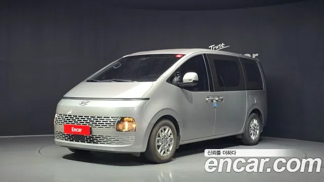 Hyundai Staria 3
