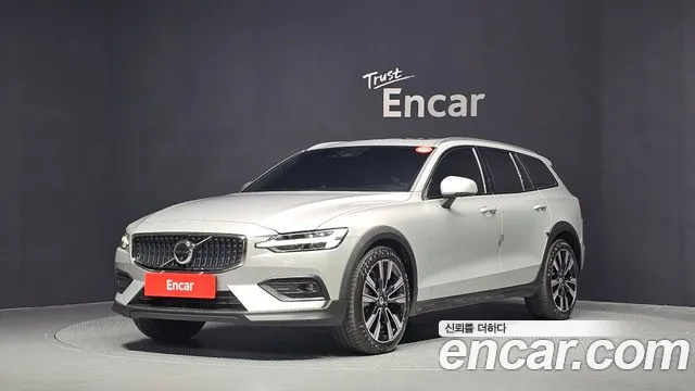 Volvo V60 2 B5 AWD