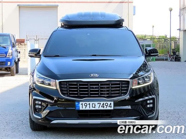 Kia The New Carnival 9 Prestige