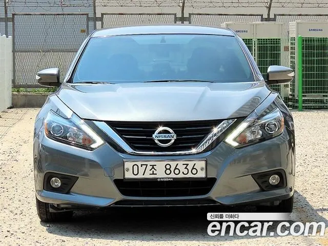 Nissan 2.5 L33