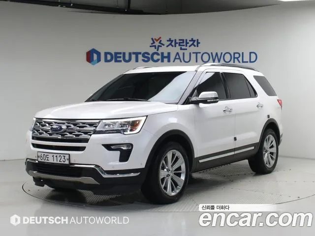 Ford Explorer 2.3 Limited 4WD 5