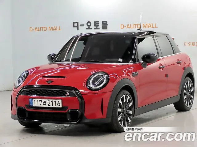 MINI Cooper S 5 3