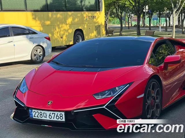 Lamborghini LP640-2
