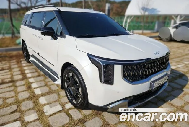 Kia The New Carnival 4 HEV 7 Noblesse