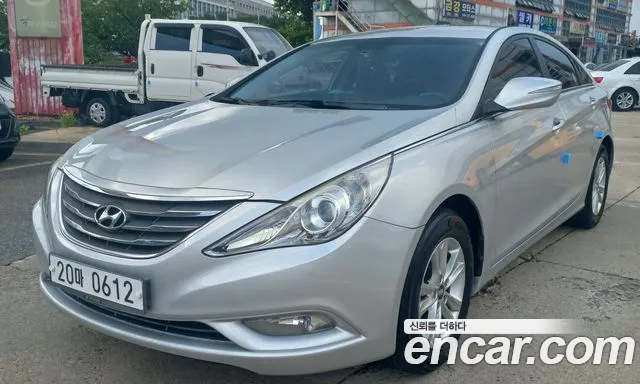 Hyundai YF Sonata LPI