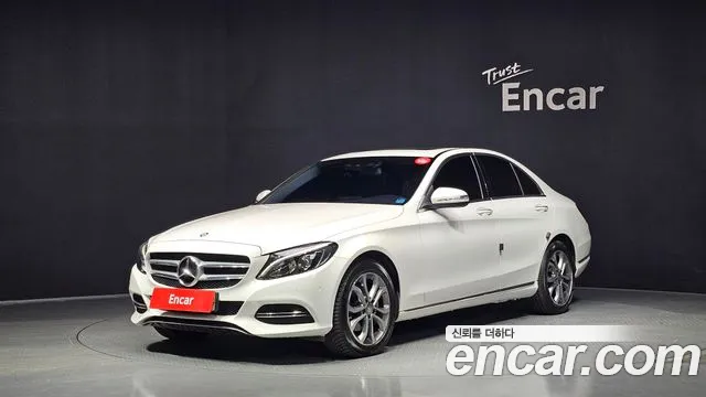 Mercedes-Benz C- W205 C220