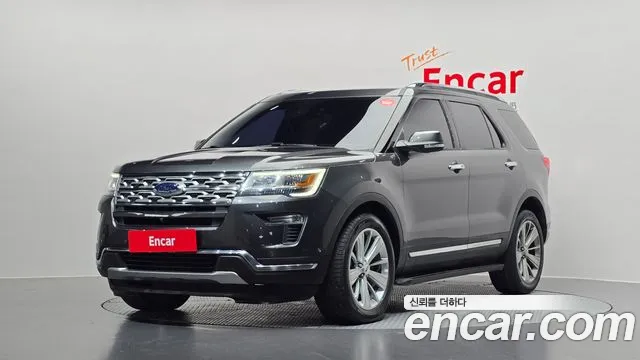 Ford Explorer 2.3 Limited 4WD 5
