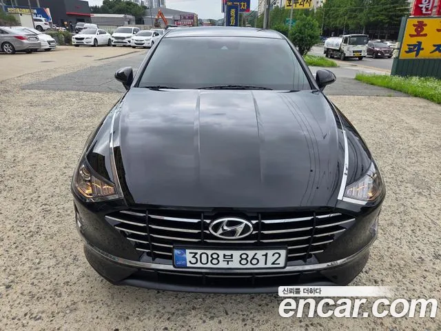 Hyundai Sonata (DN8) 2.0