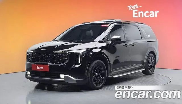 Kia The New Carnival 4 HEV 9