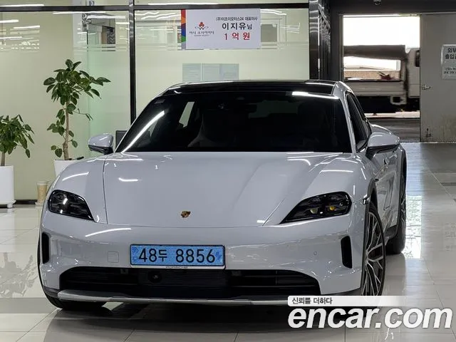 Porsche Taycan 4S