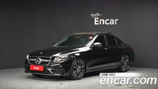 Mercedes-Benz E- W213 E300