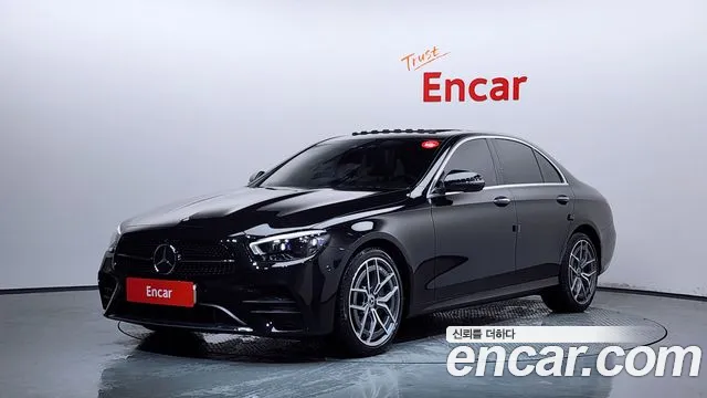 Mercedes-Benz E- W213 E220d 4MATIC AMG Line