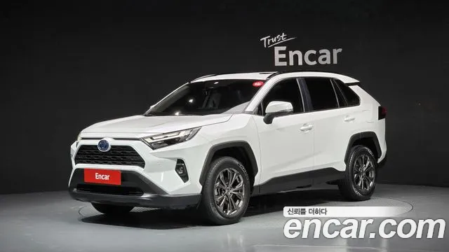 Toyota RAV4 5 2.5 2WD Hybrid XLE