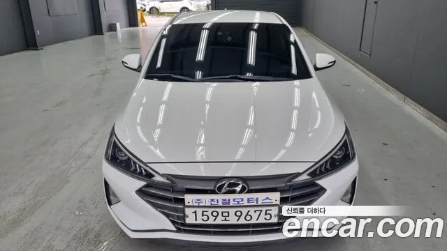Hyundai The New Avante AD 1.6 LPi