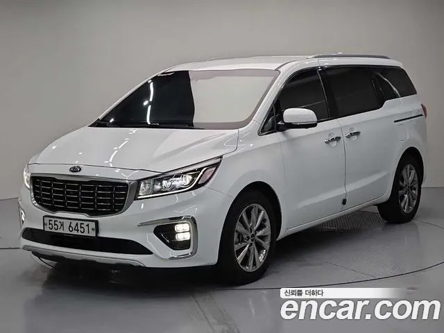 Kia The New Carnival 9 Noblesse
