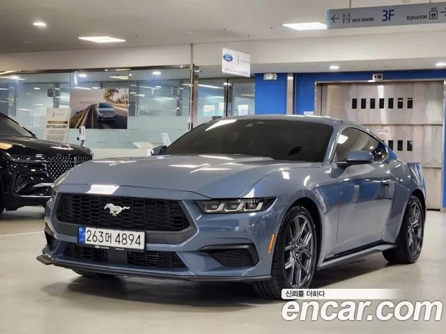 Ford Mustang 7 2.3 Premium