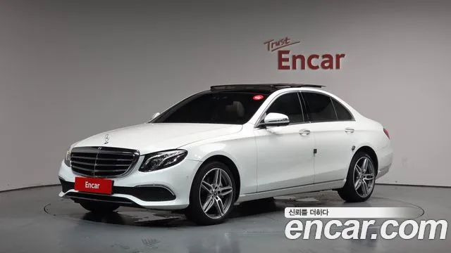 Mercedes-Benz E- W213 E300 Exclusive