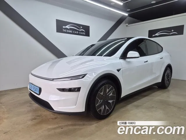 Tesla Y L AWD