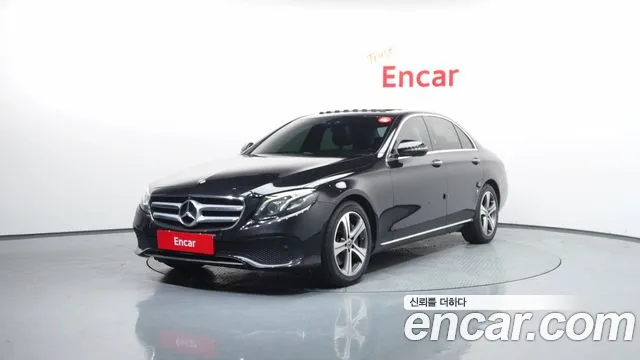 Mercedes-Benz E- W213 E300 4MATIC