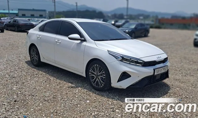 Kia The New K3 2 1.6 Signature